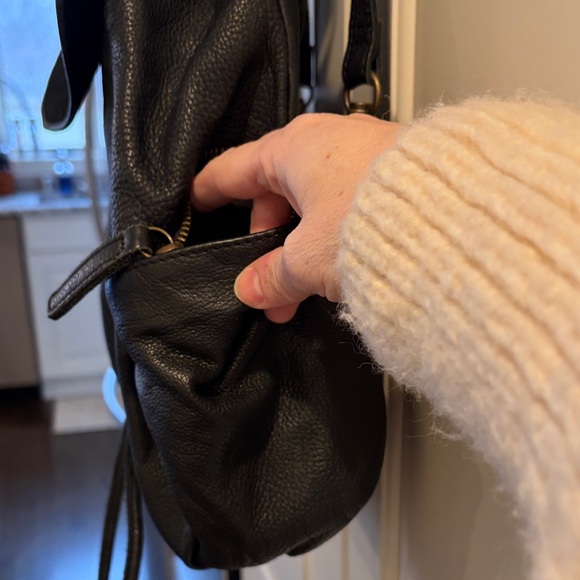 Liebeskind Black Leather Backpack - Picture 4 of 7